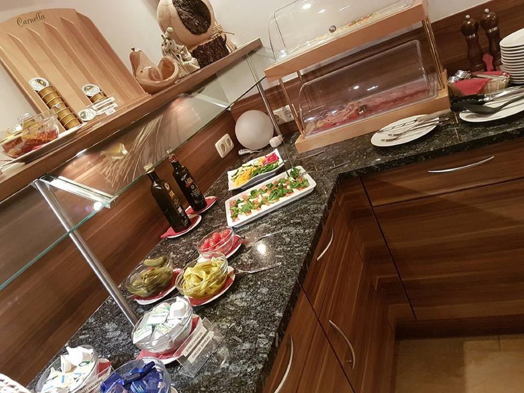 Hotel Garni Alpendiamant Фісс Екстер'єр фото